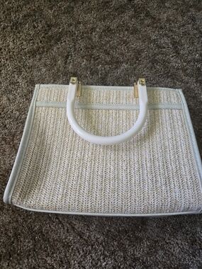 Jen & Co White Woven Top-Handle Tote Bag - Elegant Summer Style